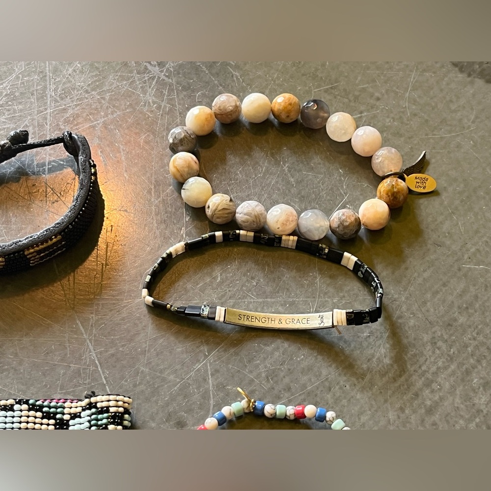 Women’s bundle of ten bracelets. Quartz, stone, beads, multicolored - Picture 3 of 10